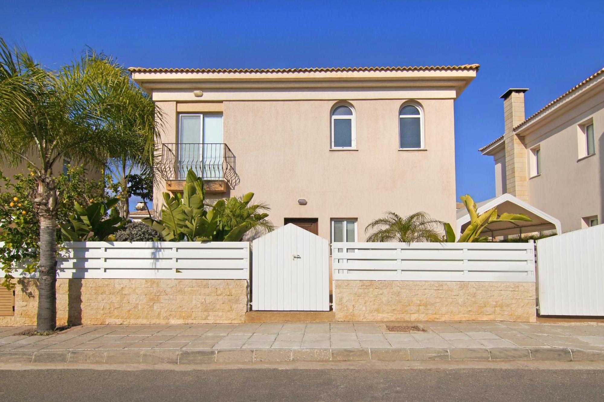 Villa Alyson Paralimni Exterior foto